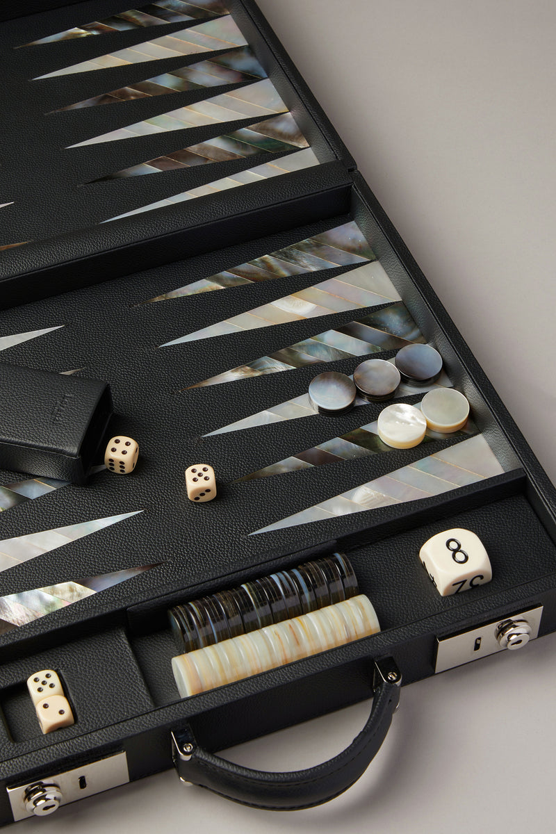 Backgammon in Madreperla - Mother of pearl Backgammon