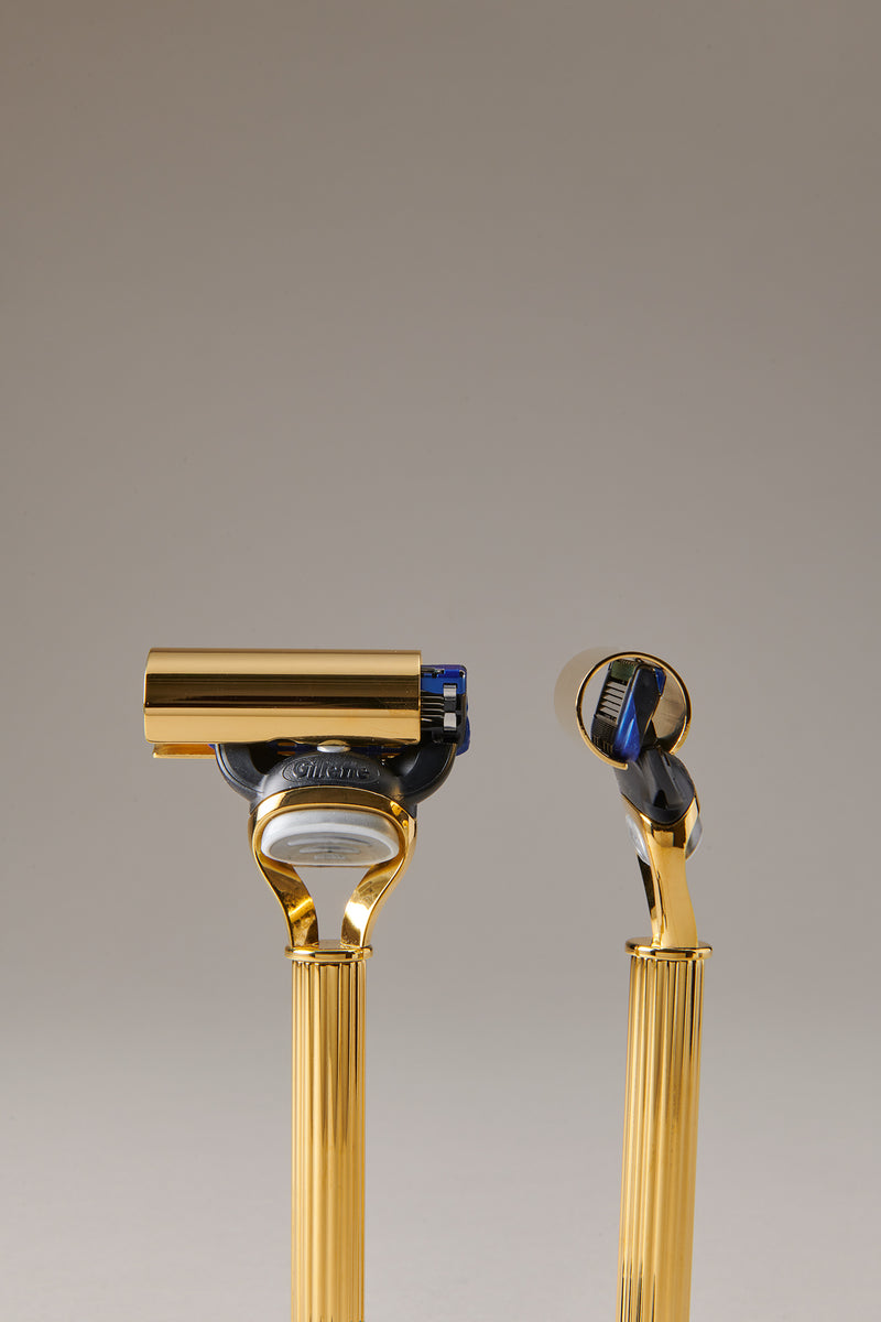 Set barba toilette con campana in Dorato - Gold plated brass Shaving set with glass dome