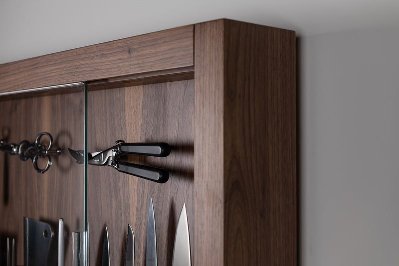 Coltelliera grande con vetro in POM - Polyoxymethylene Large cabinet wall-mounted knives set