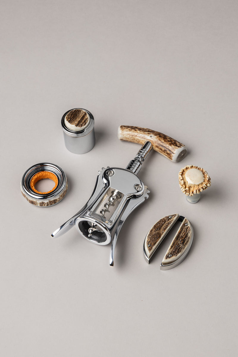 Stag antler Wooden block wine set