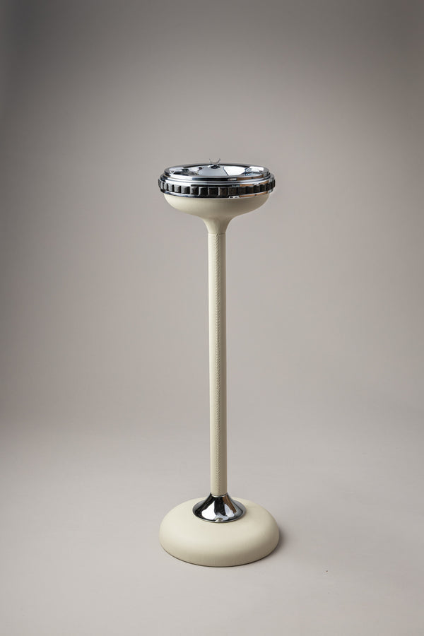 Oryx Ashtray with stand