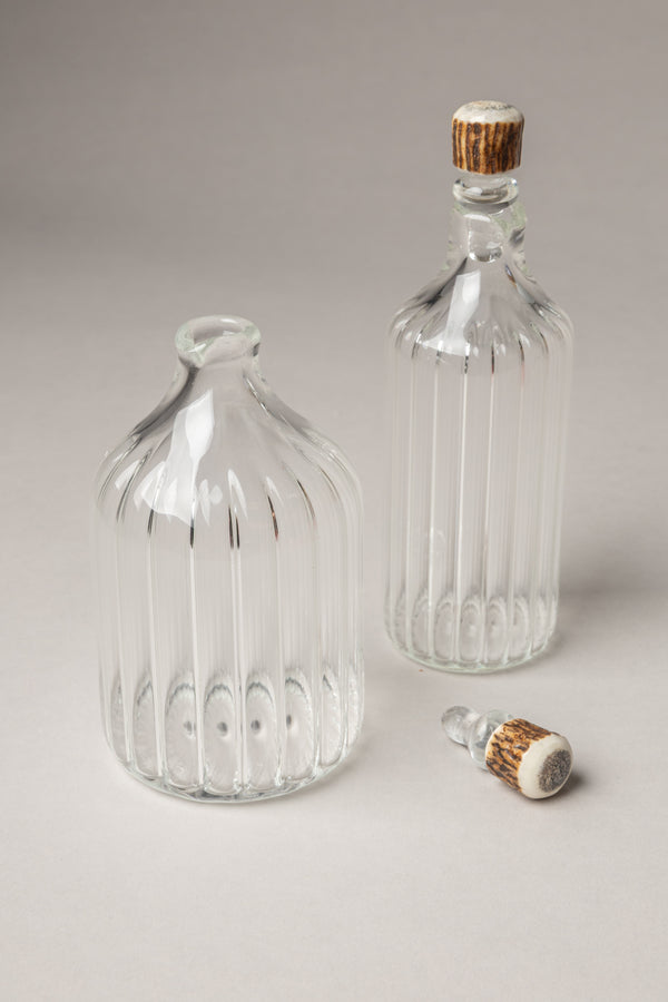 Stag antler Ribbed table pourer set