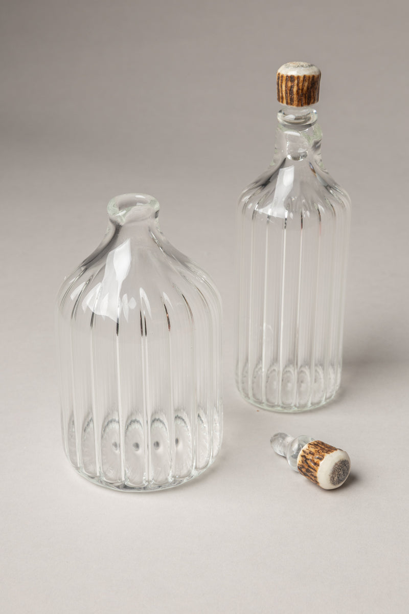 Stag antler Ribbed table pourer set