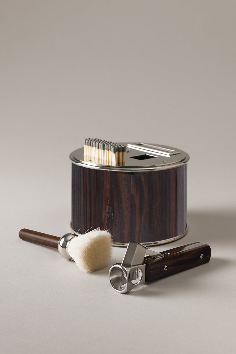 Wood Cylindrical cigar set with V cutter