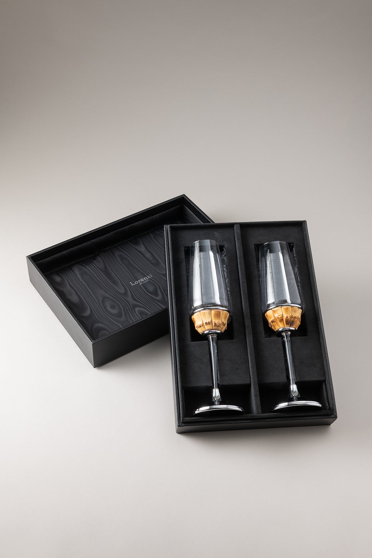 Malak - Cofanetto Di 2 Flute Da Champagne 20 Cl Con Bordo Incisione Oro, Bicchieri In Vetro Di Boemia, Regalo Elegante