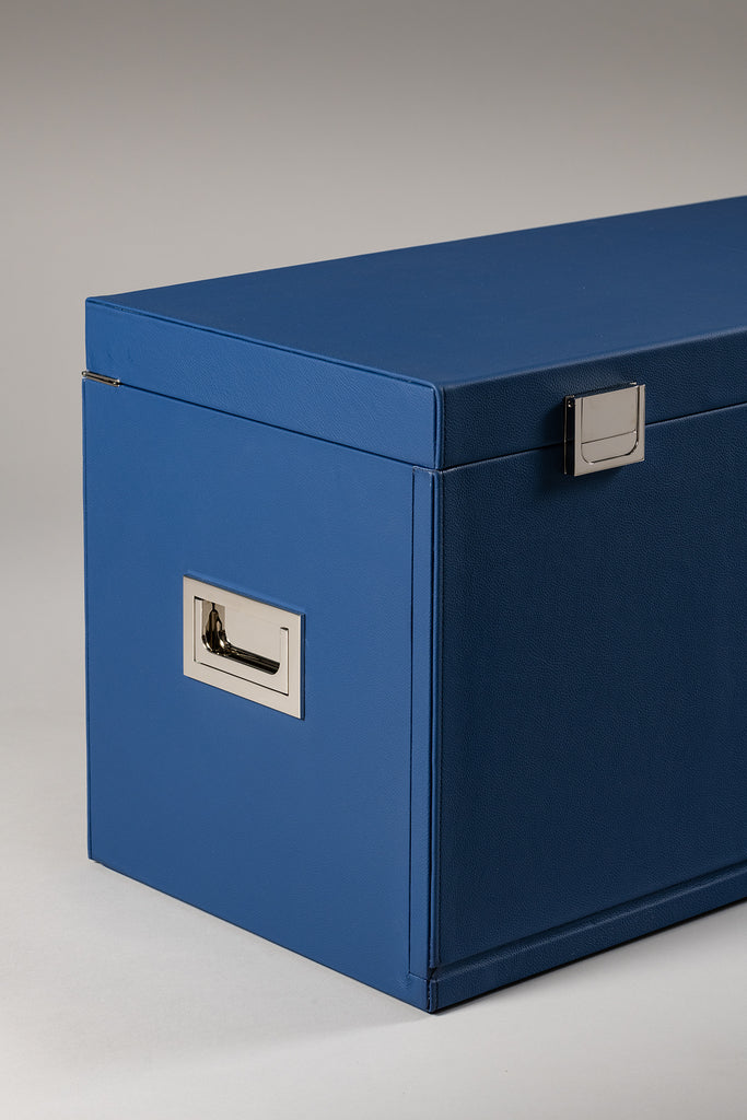 Small seaside pic nic trunk