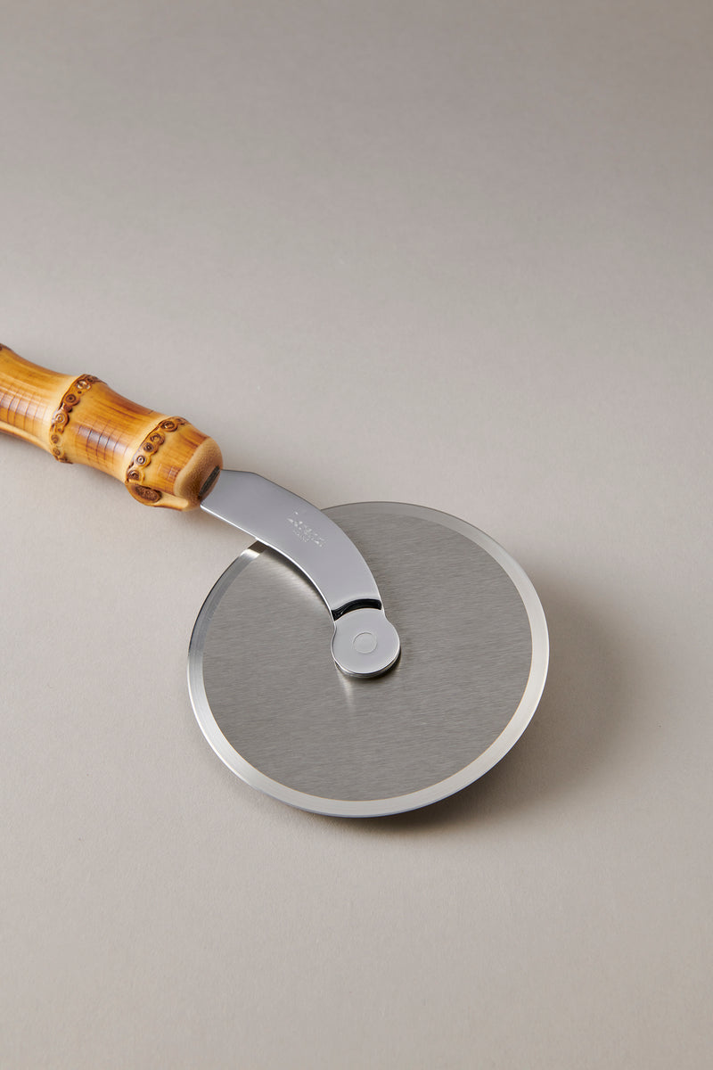 Bamboo root Pizza cutter